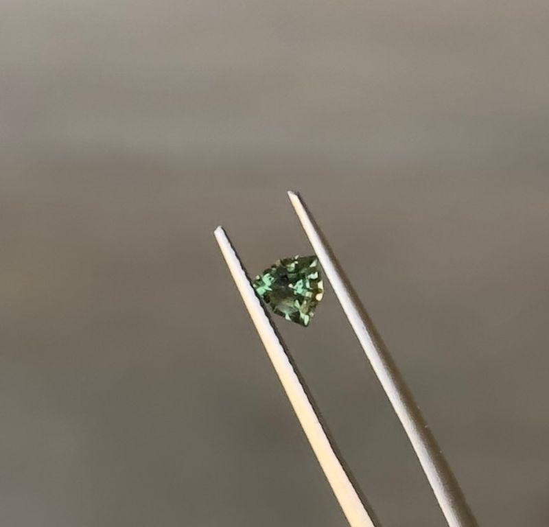 0.65ct Green Australian Sapphire