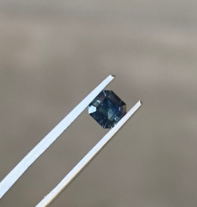 0.8ct Blue Australian Sapphire