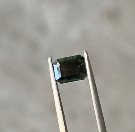 1.06ct Green Australian Sapphire