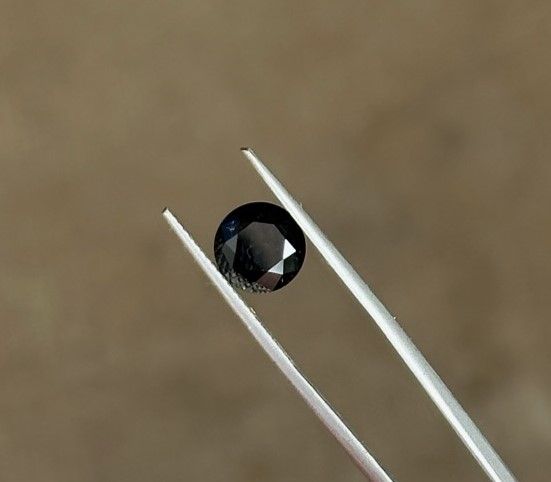 2.1ct Black Australian Spinel