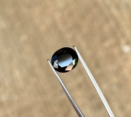 5.35ct Black Australian Spinel
