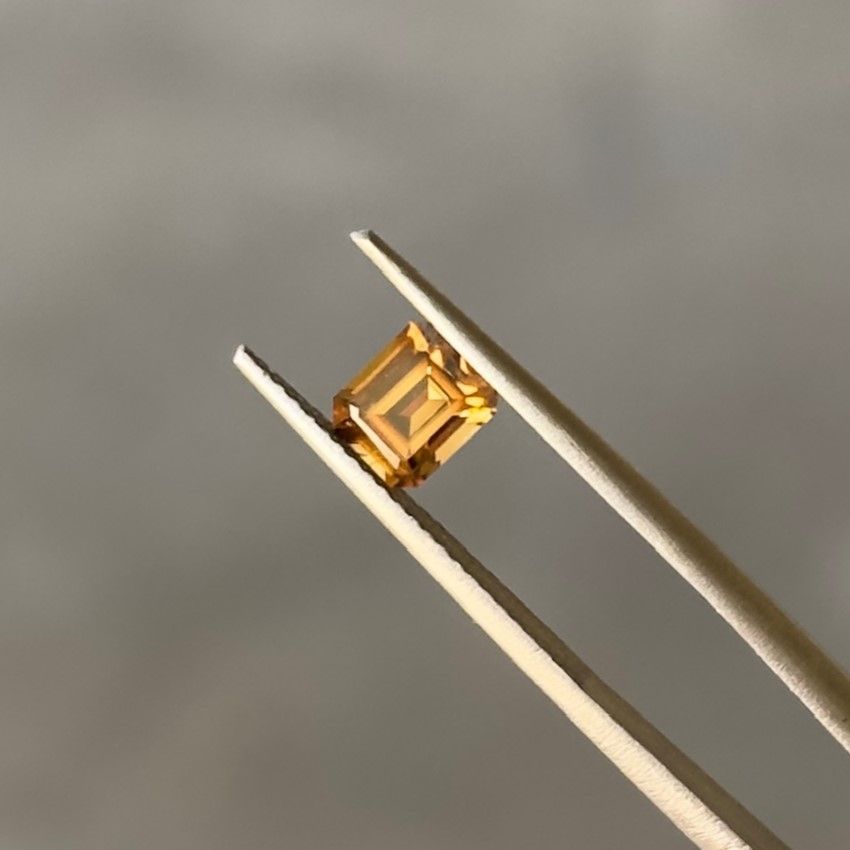 0.95ct Orange Australian Zircon