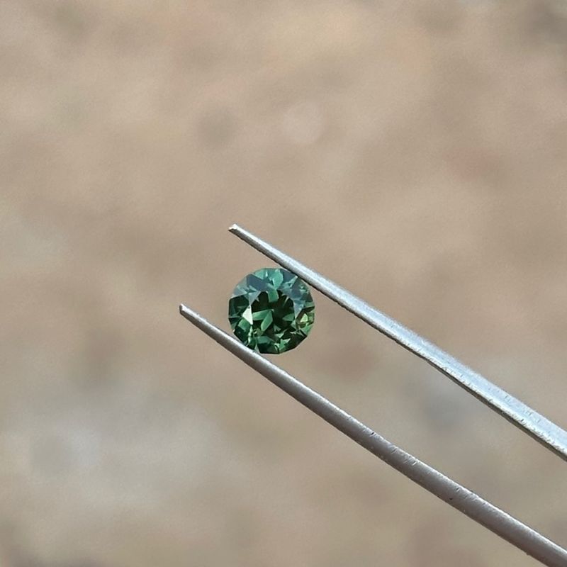 1.63ct Green Australian Sapphire