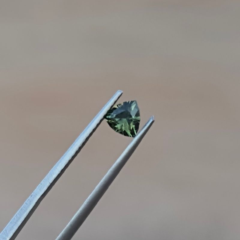 0.5ct Green Australian Sapphire