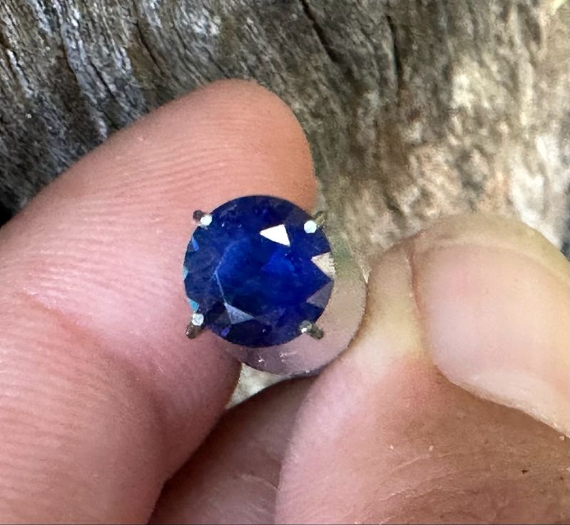 1.2ct Blue Australian Sapphire