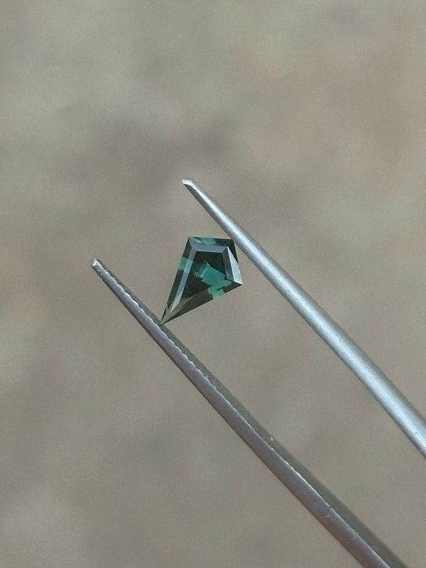0.55ct Teal Australian Sapphire