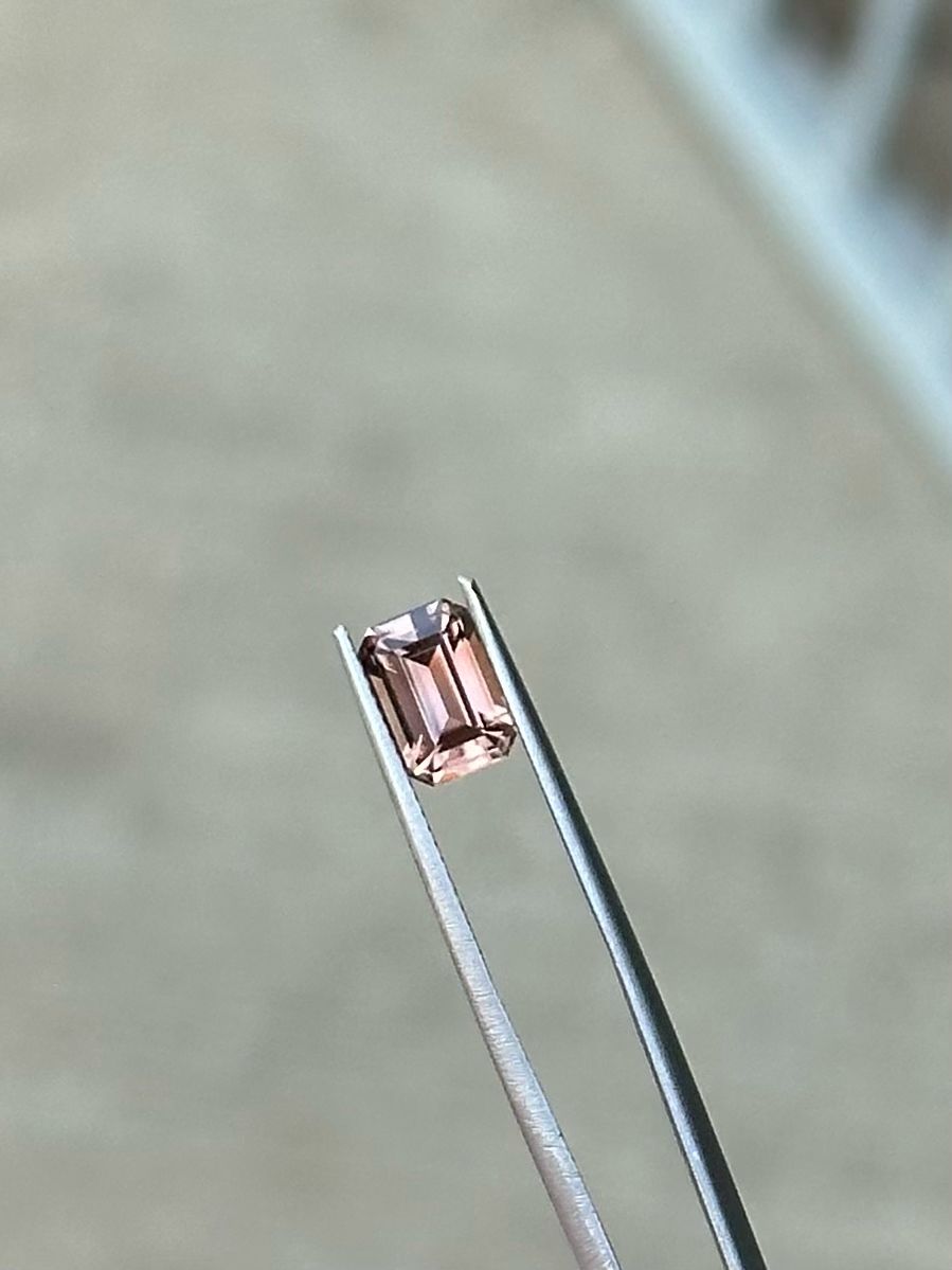 2.7ct Orange Australian Zircon