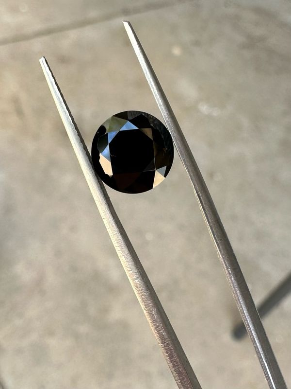 3.56ct Black Australian Spinel