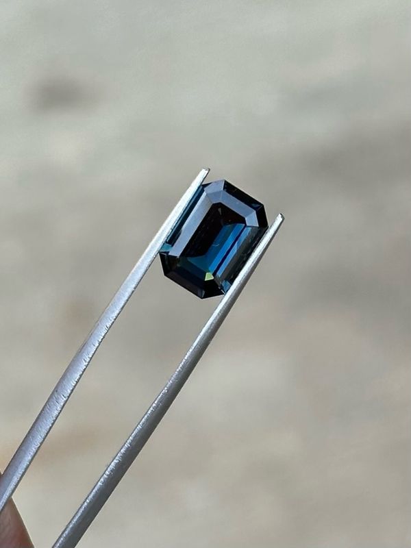 3.5ct Australian Parti Sapphire