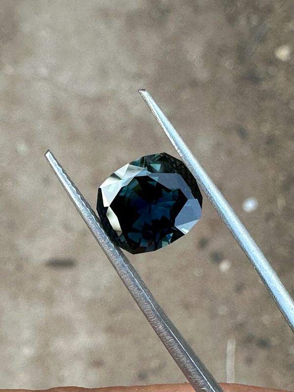 3.2ct Blue Australian Sapphire