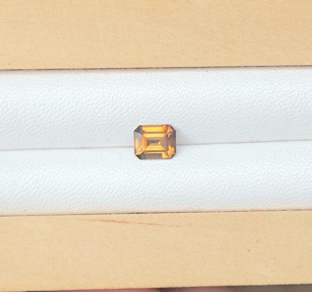 0.95ct Orange Australian Zircon
