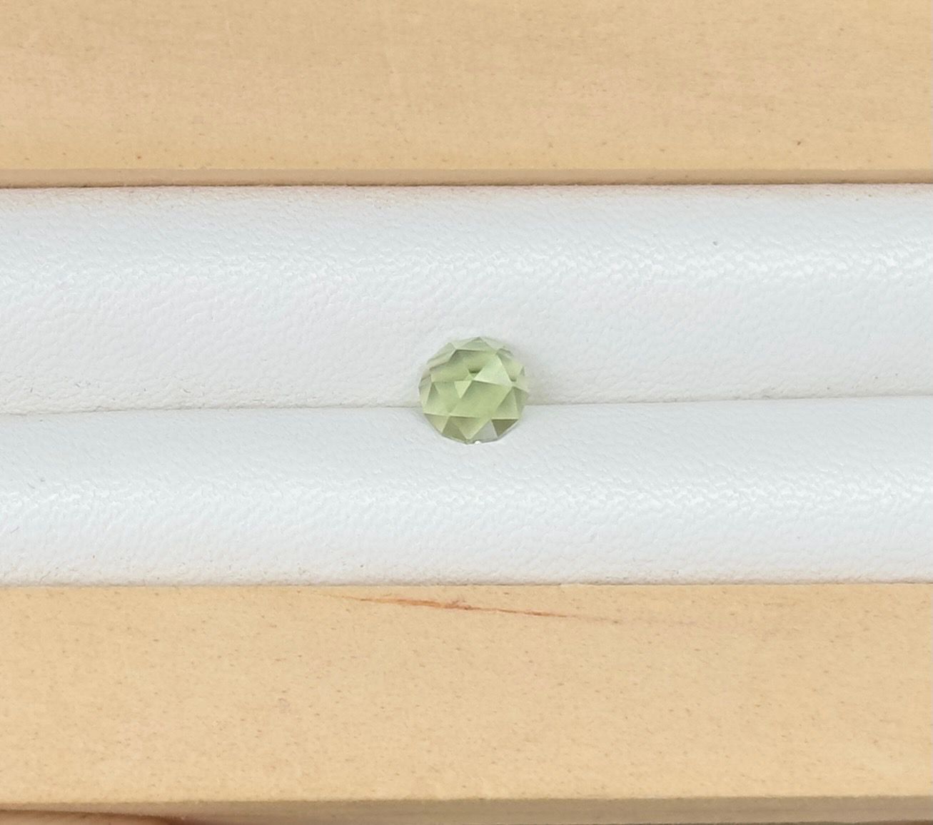 0.5ct Green Australian Sapphire