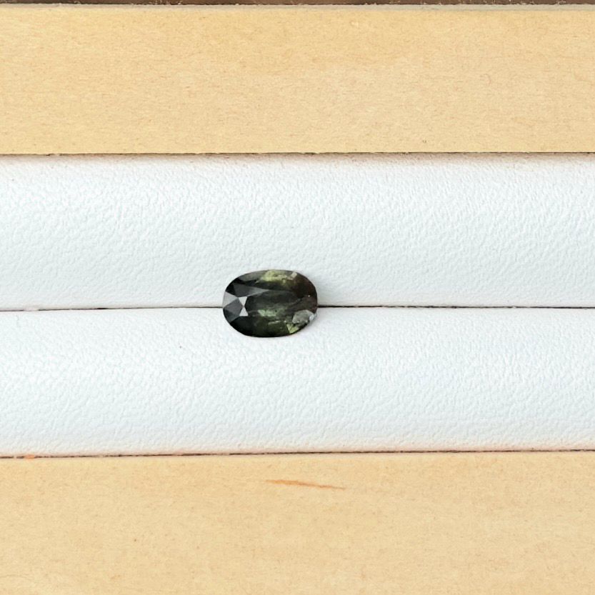 0.8ct Green Australian Sapphire