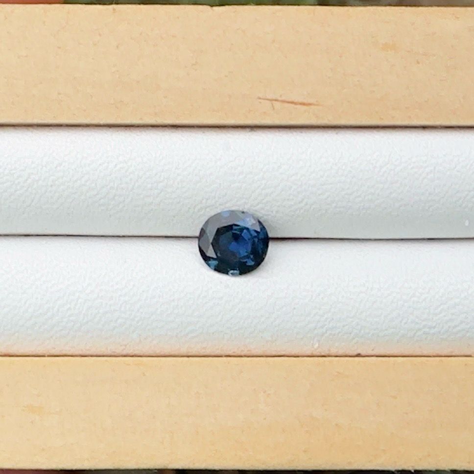 0.85ct Blue Australian Sapphire