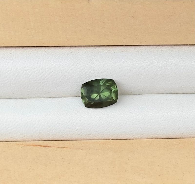 1.95ct Green Australian Sapphire