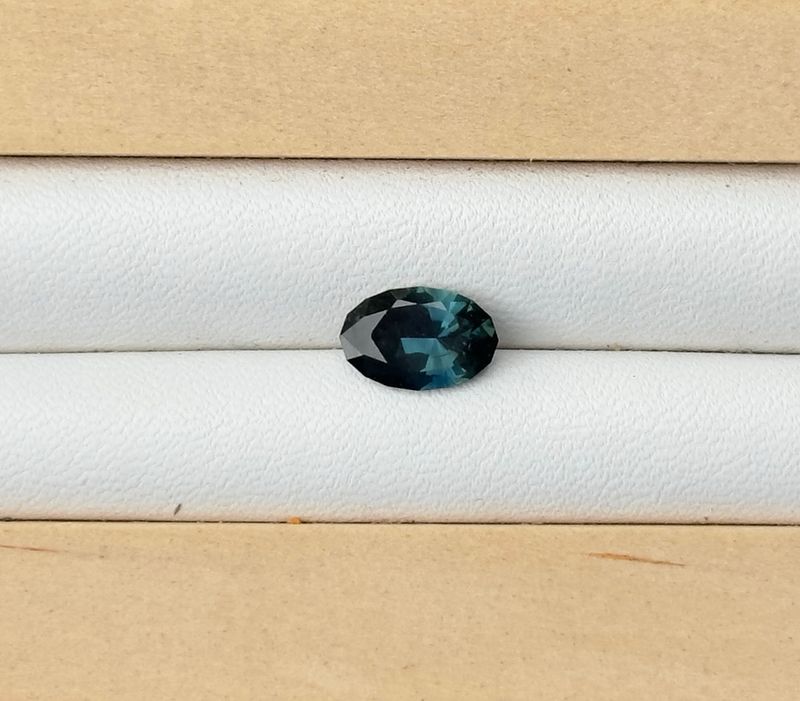 1.37ct Blue Australian Parti Sapphire