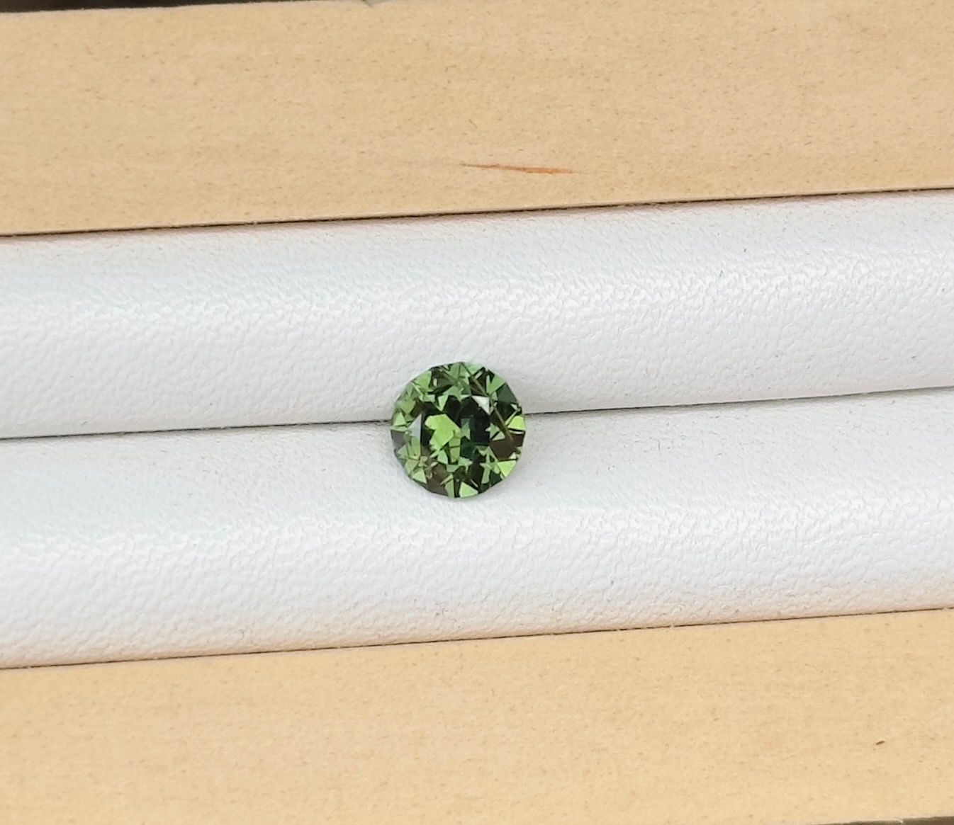 1.25ct Green Australian Sapphire