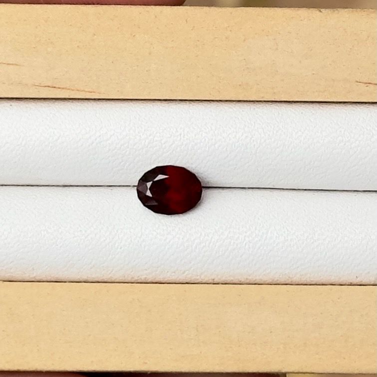 1.1ct  Australian Garnet