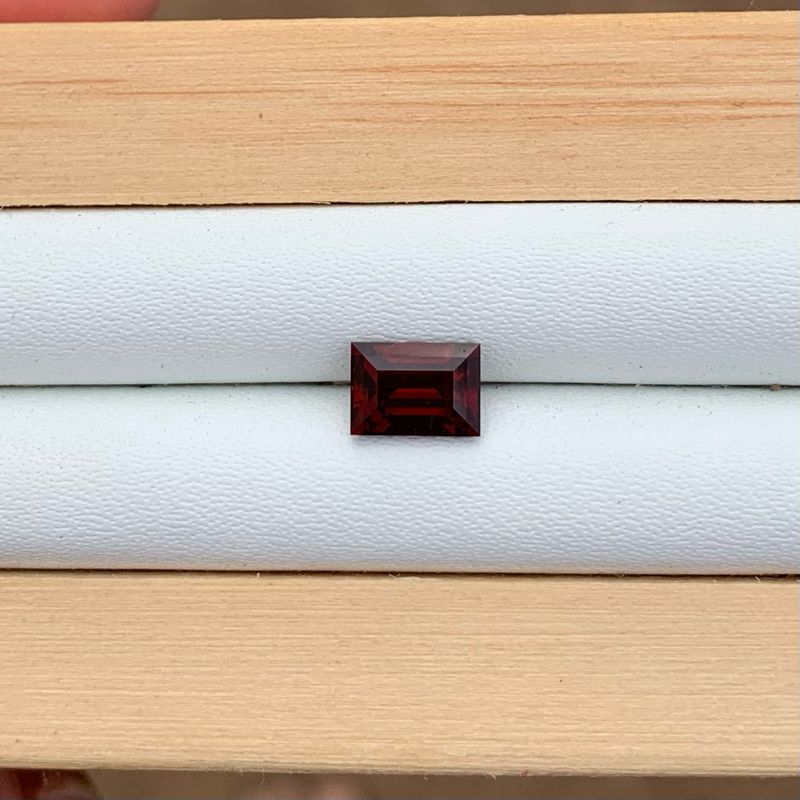 1.32ct Red  Australian Garnet