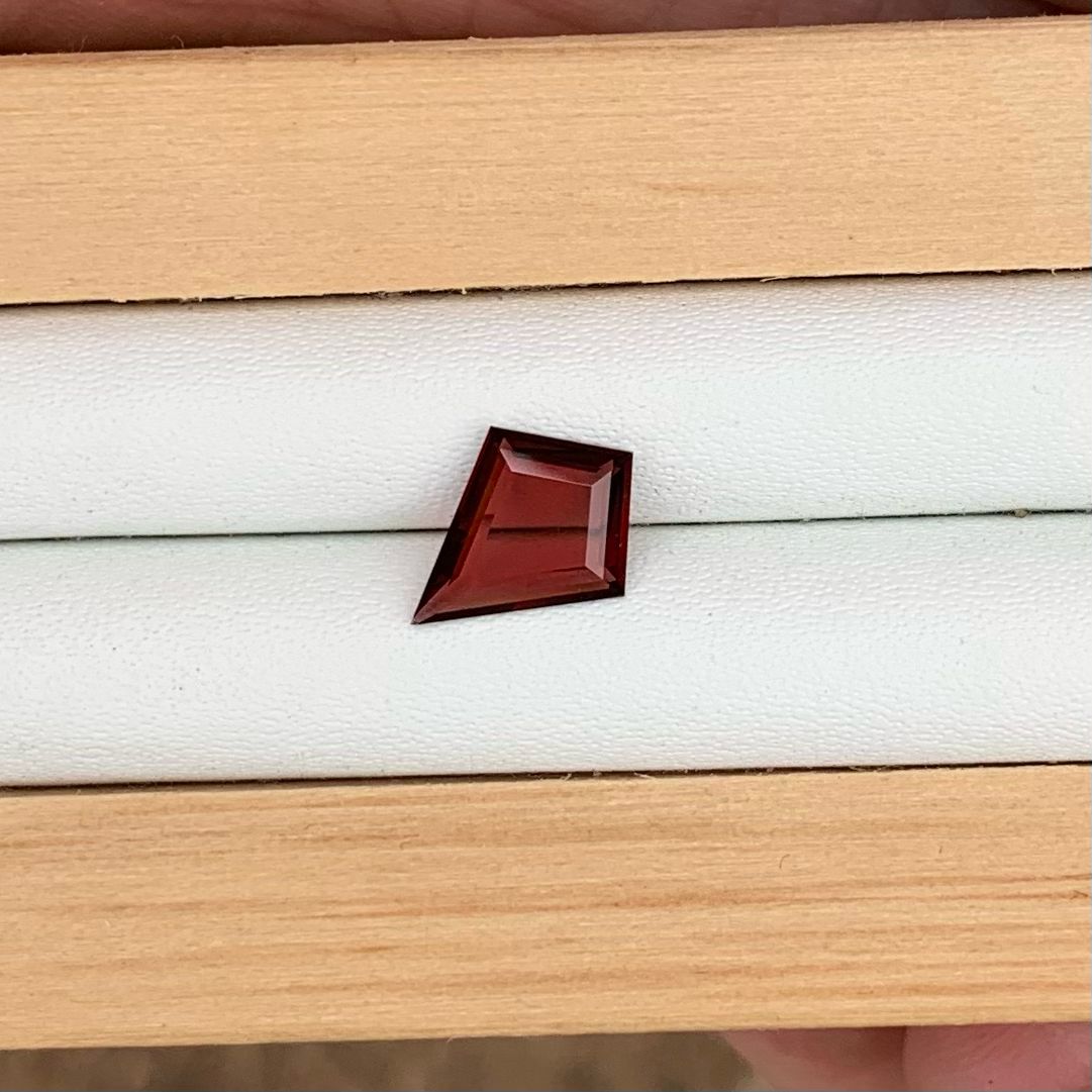 1.33ct Red  Australian Garnet