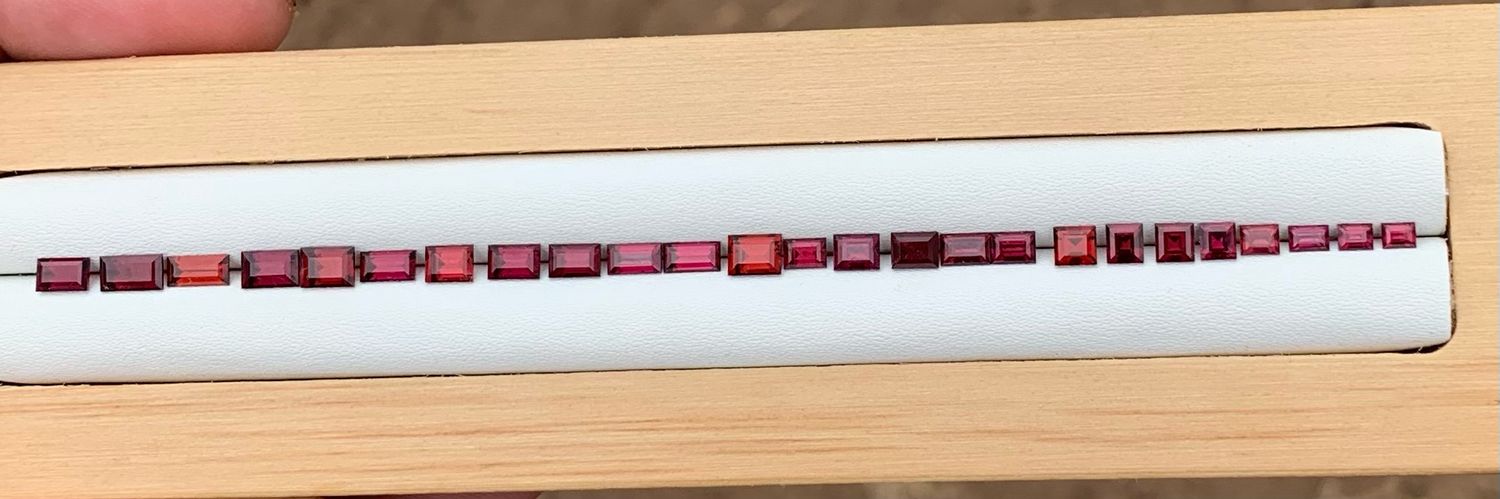7.6ct Australian Garnet Parcel