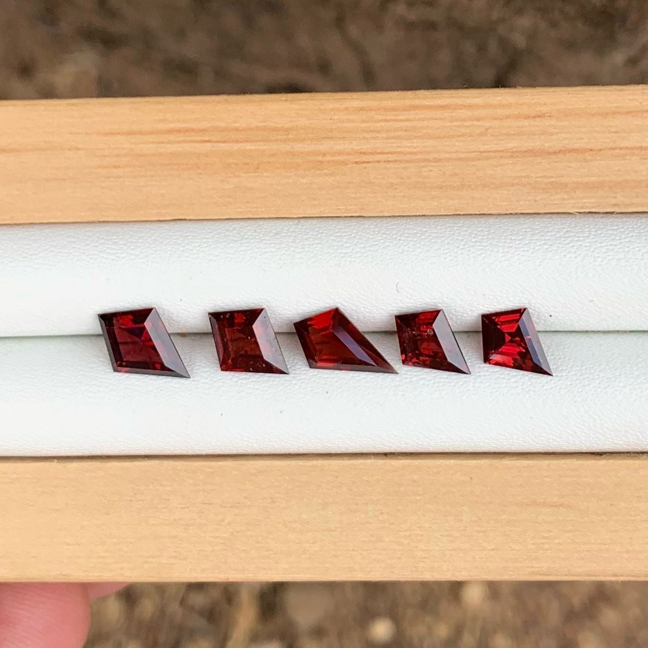 3.7ct Australian Garnet Parcel