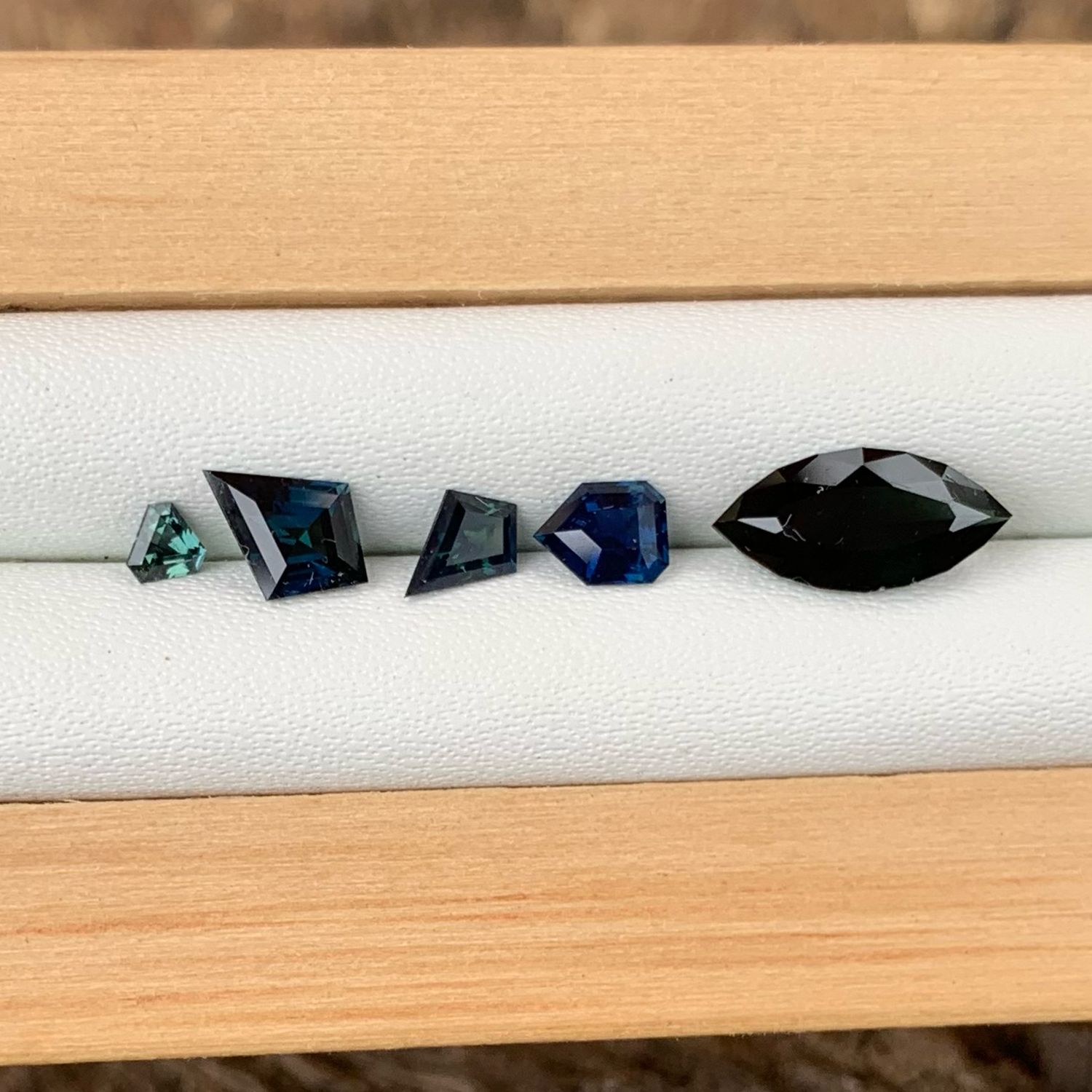 3.2ct Australian Sapphire Parcel