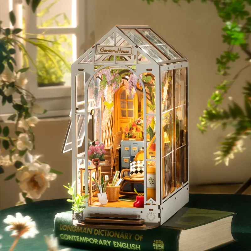 Jardin - Book Nook