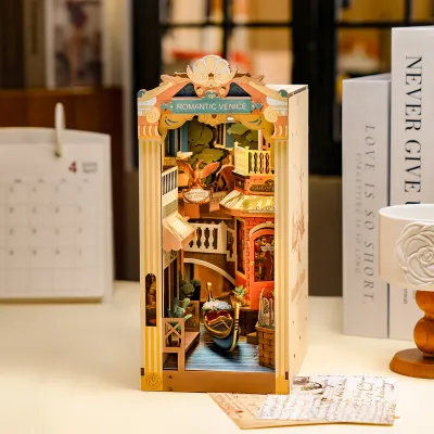 Venecia Romántica - Book Nook