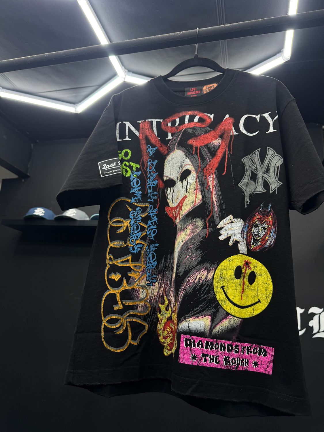 Lost Intricacy &#39;Front magazine&#39; tee