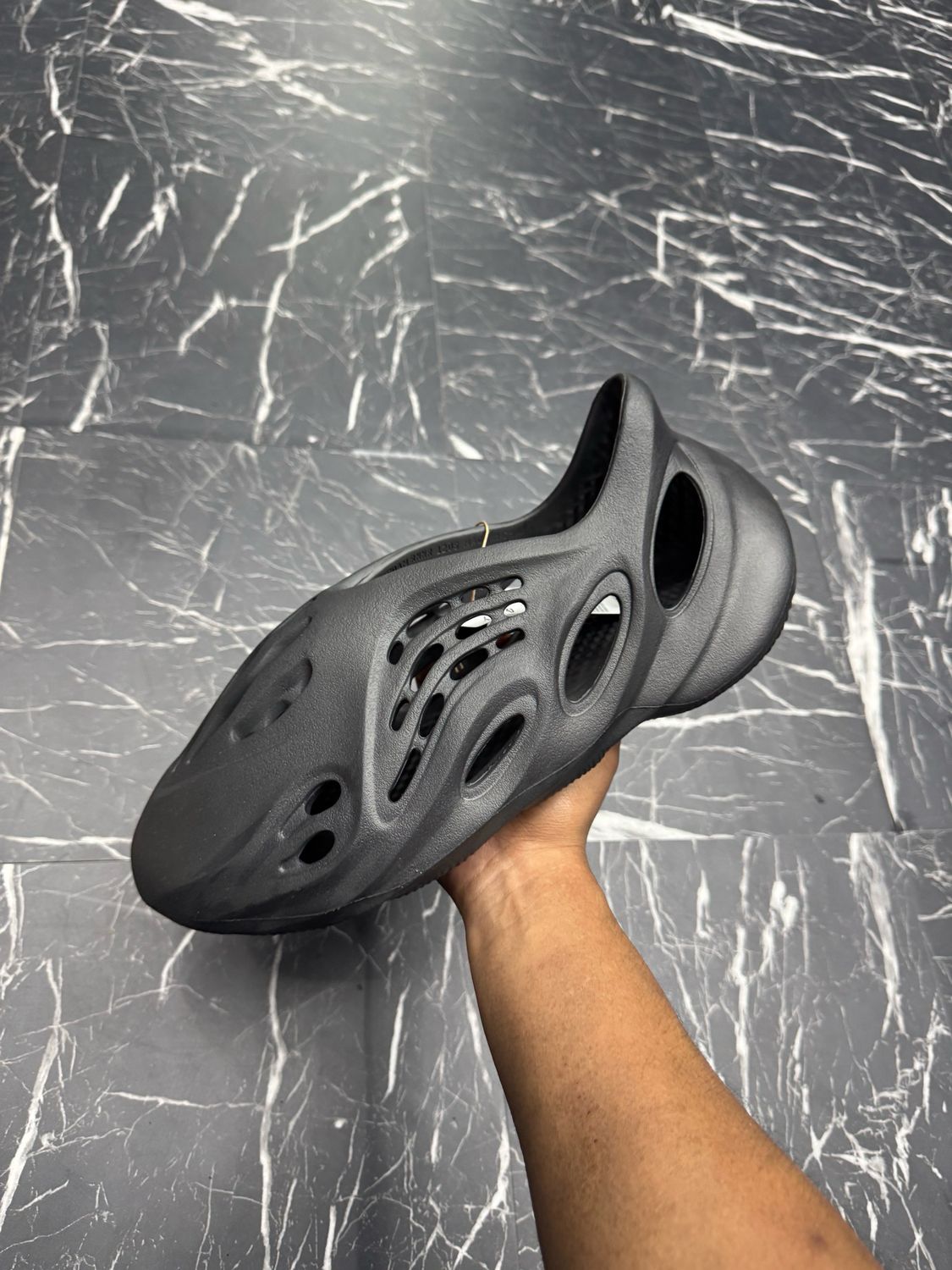 Foam Rnnr ‘Onyx’