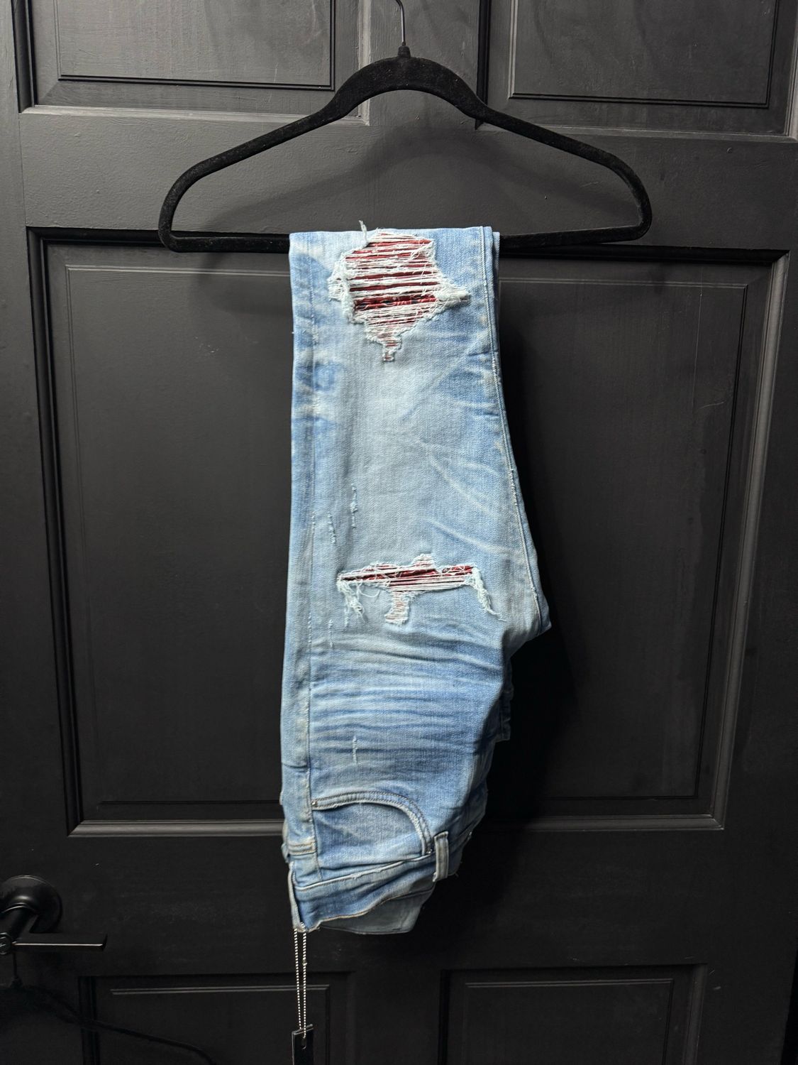 Amiri Jeans Red Patch