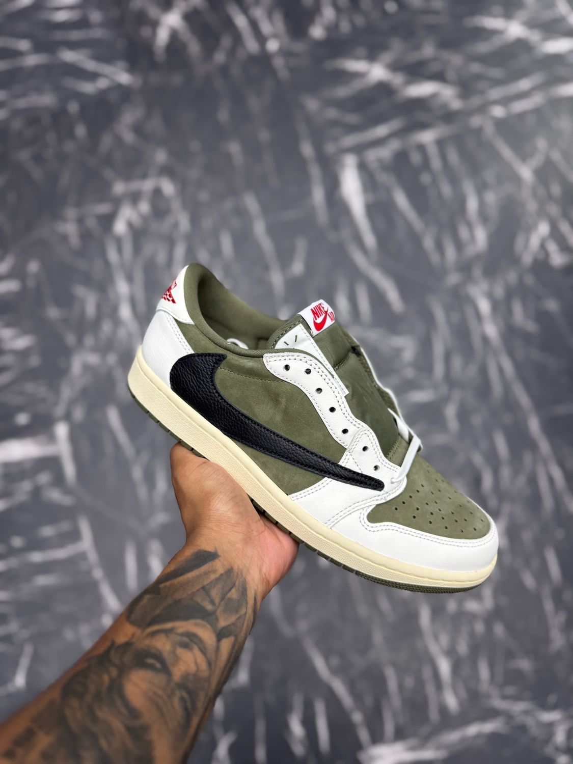 Travis Scott ‘Medium Olive’