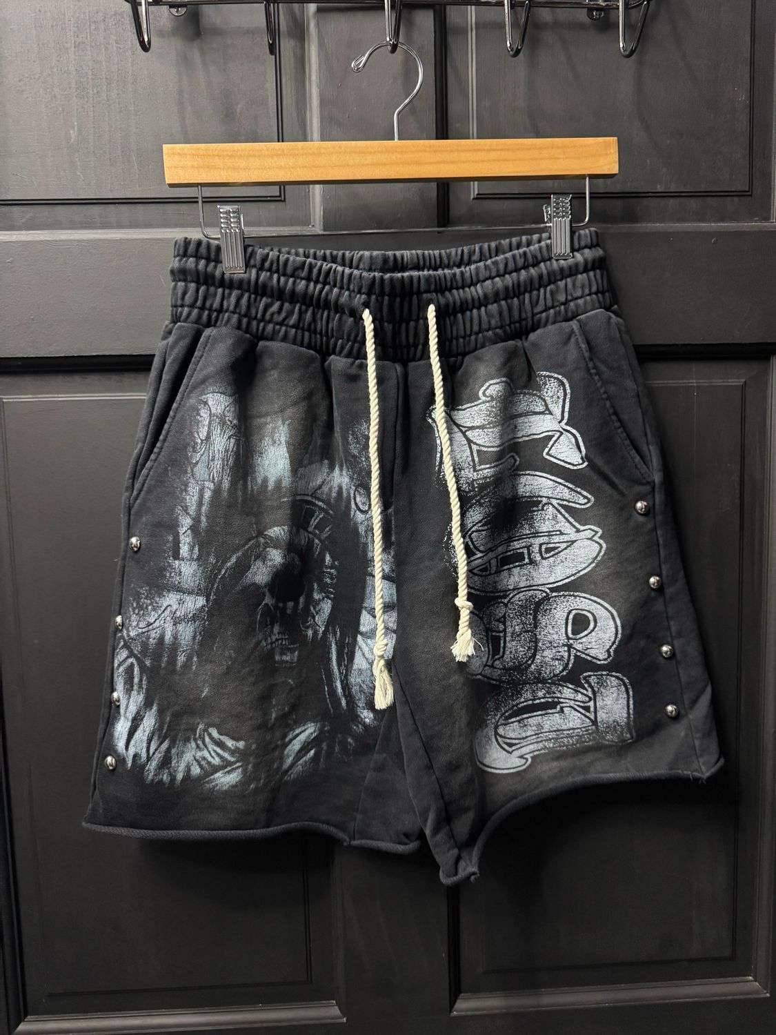 Lost Intricacy Black White Liberty Shorts