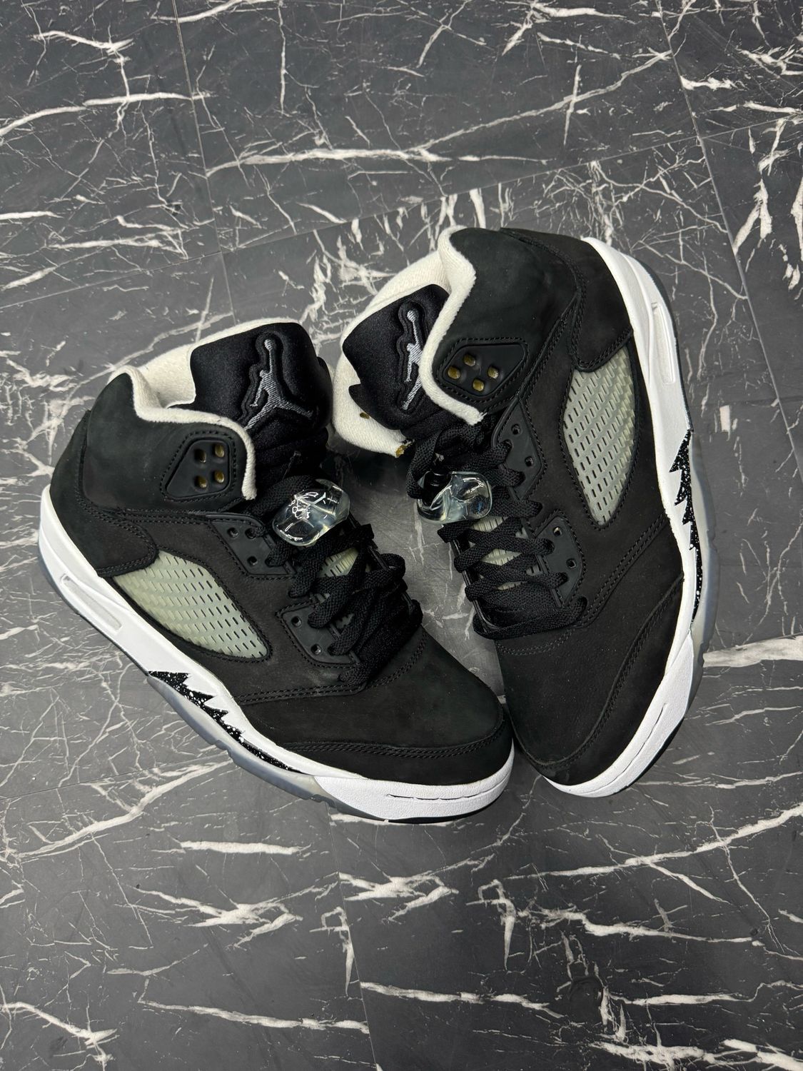 Jordan 5 Moonlight