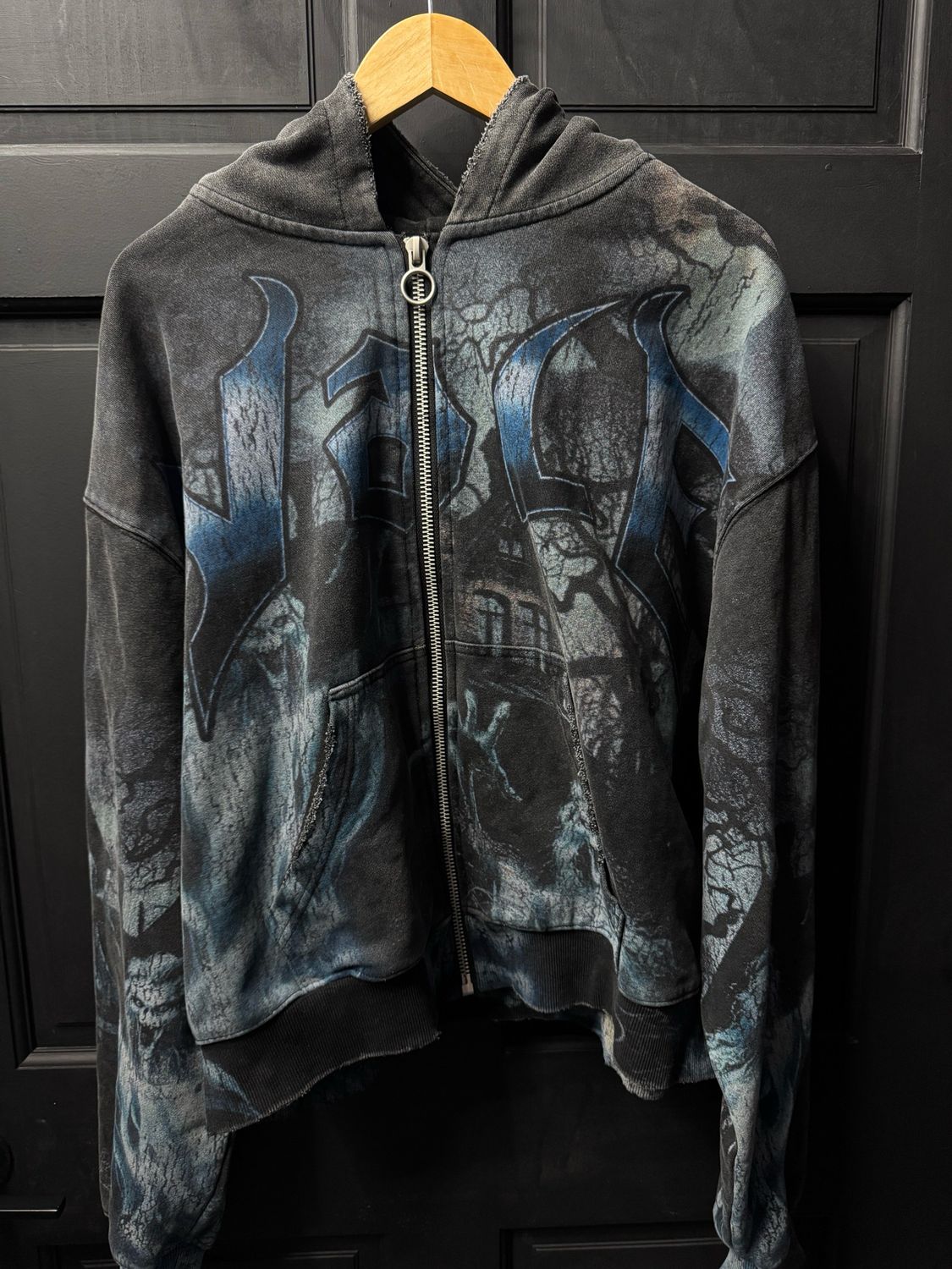 Vale Haunted House Zip Up