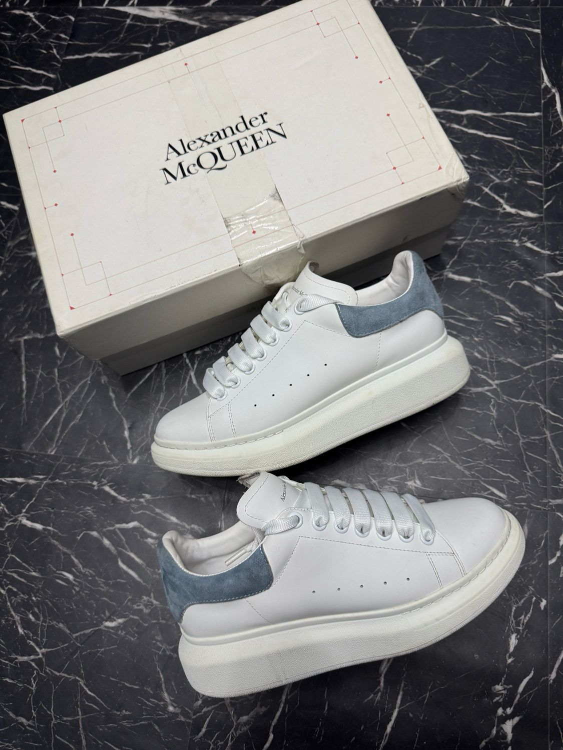 Alexander McQueen Sz 8US