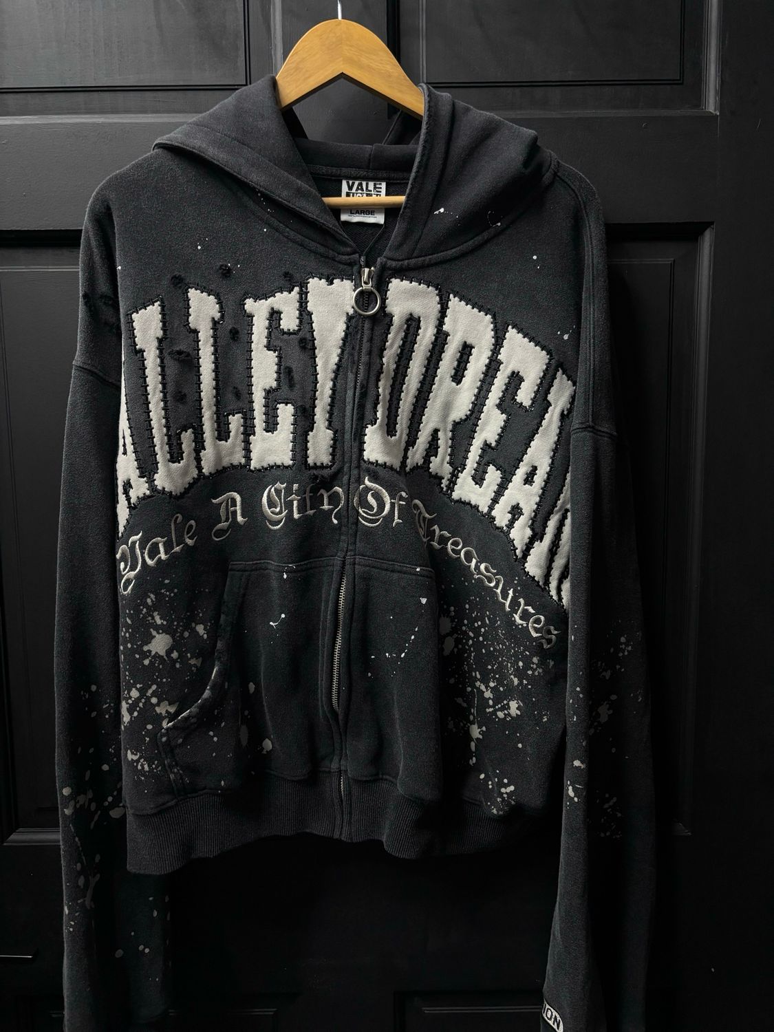 Vale Dream Zip Up Sz L