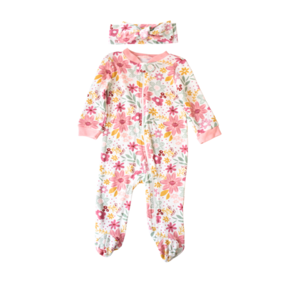 Pijama con pies Chick Pea y accesorio para cabello estampado floral