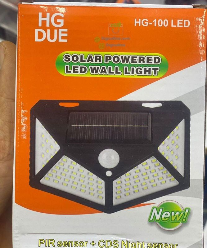 SOLAR POWERED LED WALL LIGHT إضاءة حائط طاقة شمسية