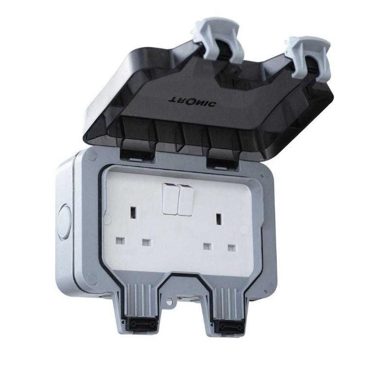 Weatherproof Socket 13A Double مقبس مقاوم للعوامل الجوية 13 أمبير