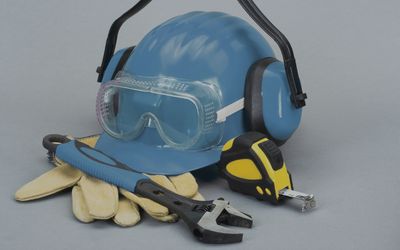 📏Measuring &amp; Safety Gear