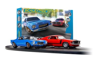 Scalextric American Street Dual (1970s Chevrolet Camaro Vs 1970s Ford Mustang)