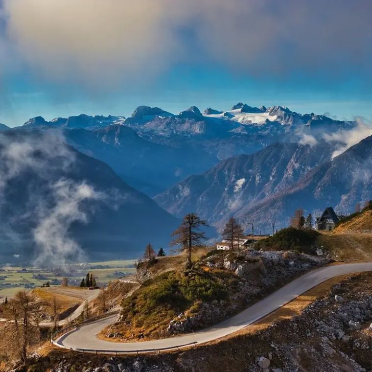 Mountain Road Jigsaw Puzzle 1000 pieces