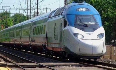 Hornby Acela Train Set