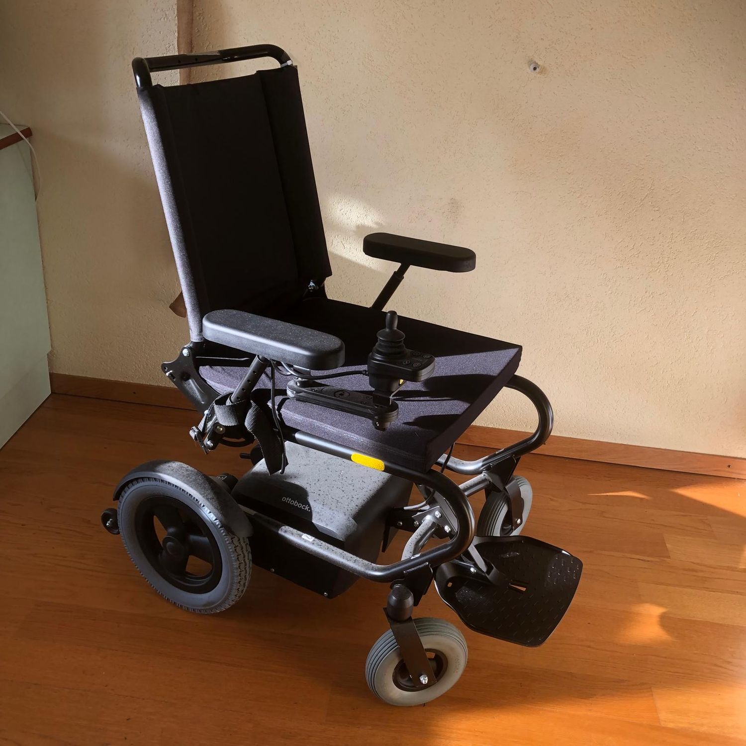 Fauteuil roulant électrique Ottobock Wingus