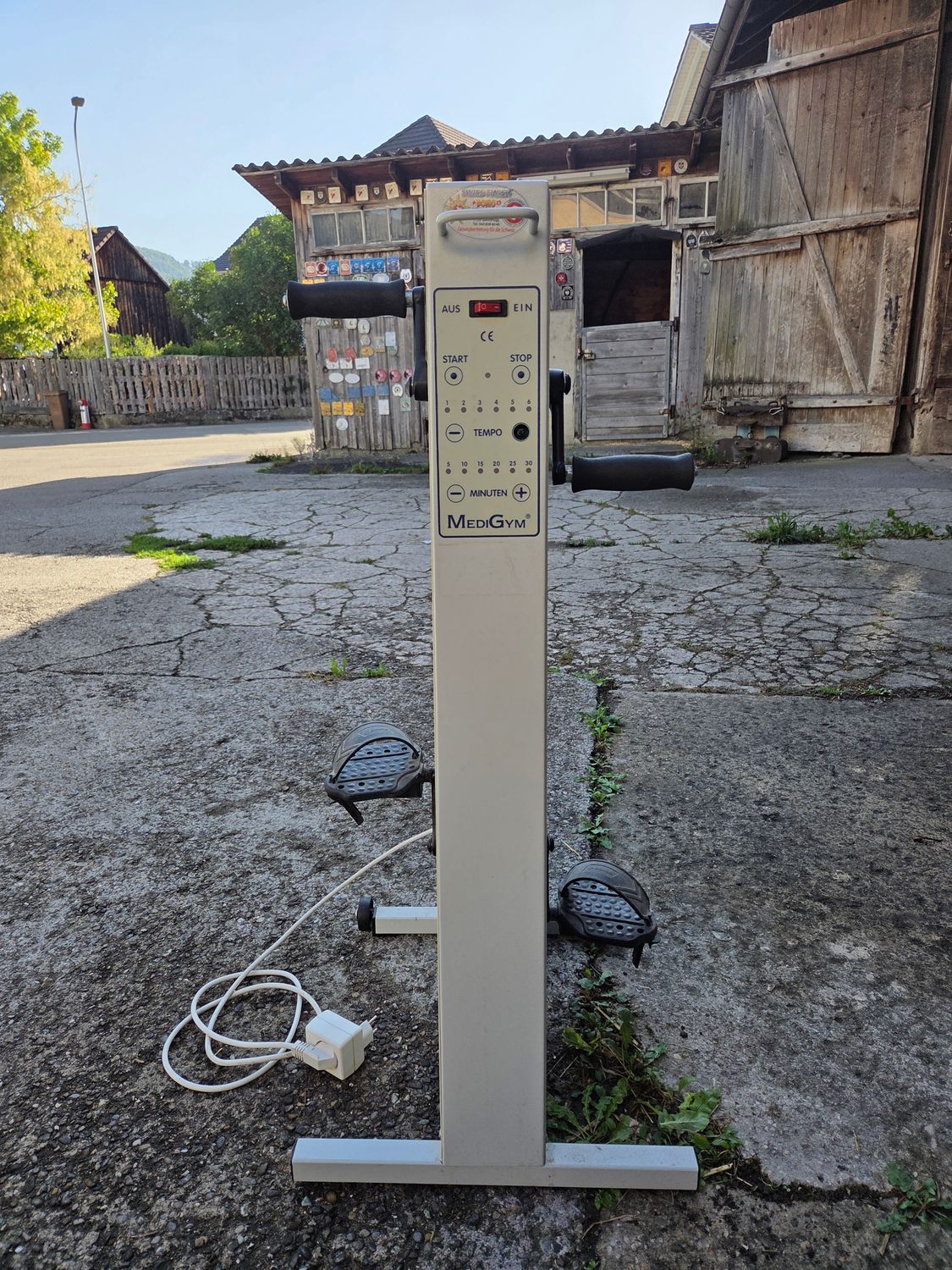 Pédalier électrique jambe et bras