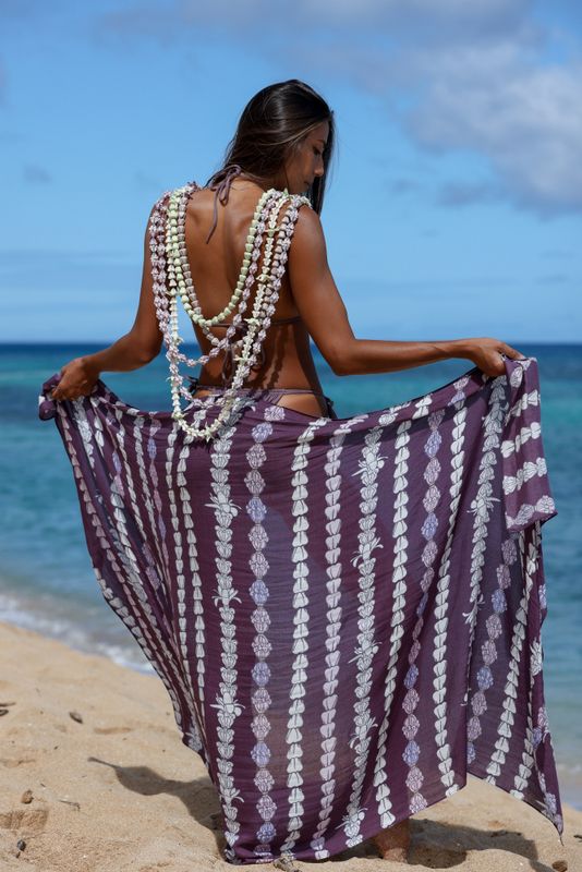 Crown Flower Beach Towel