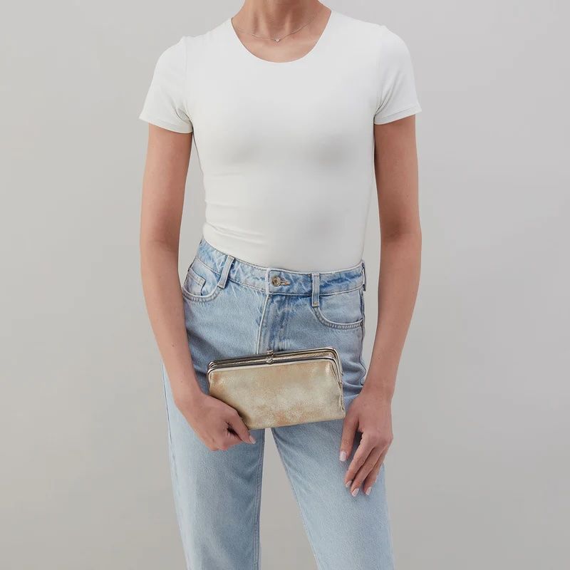 Lauren Clutch-Wallet