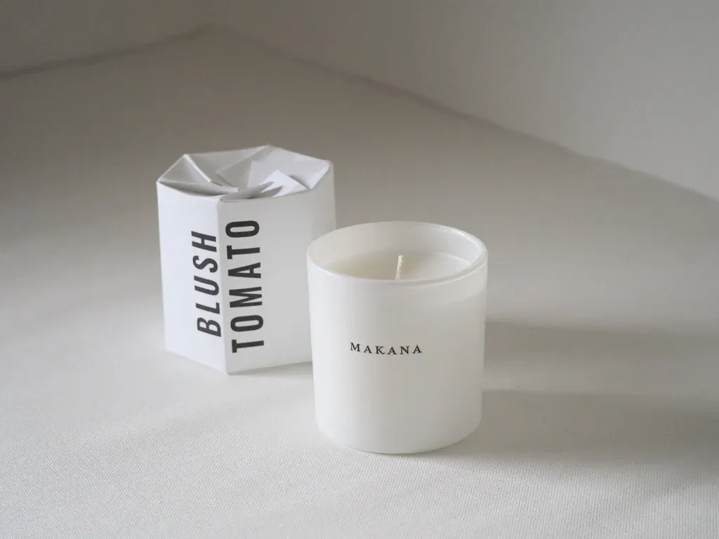 Makana Candles, Size: 6.5 oz, Aroma: Blush Tomato